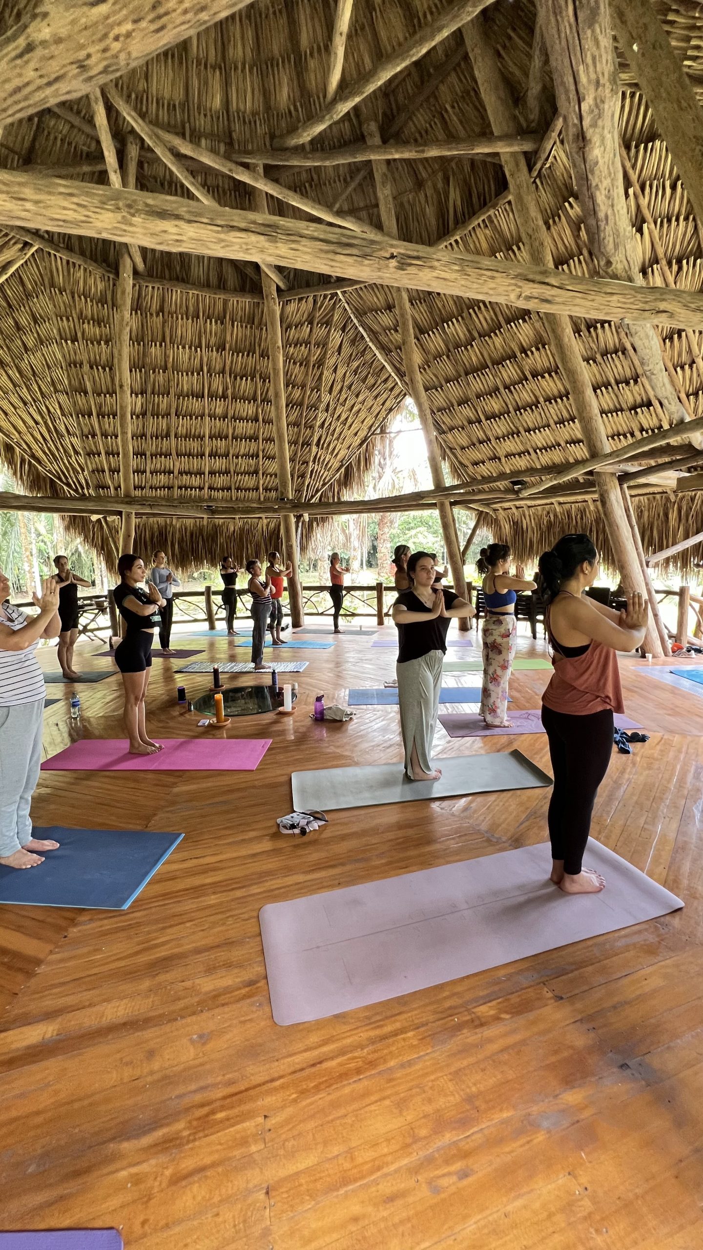 Imagen de inspiración mostrando superación personal y motivación para transformar vidas y alcanzar metas